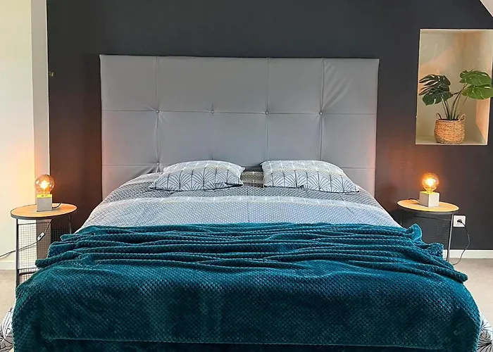 Holiday home Beautiful In St Pierre Langers La Lucerne-d'Outremer